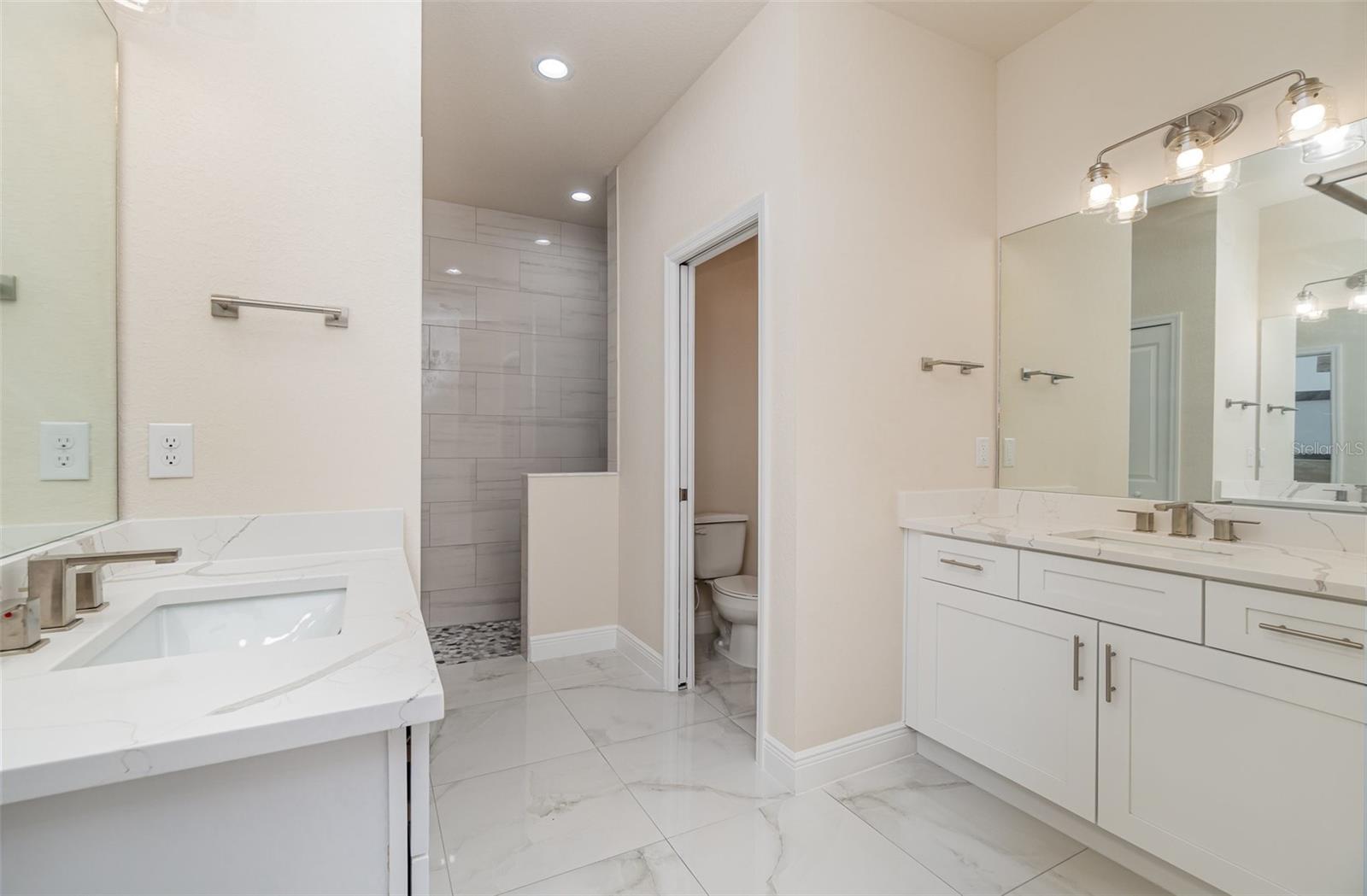 5818 ROYAL OKLEY LN, BOKEELIA, FL, 33922