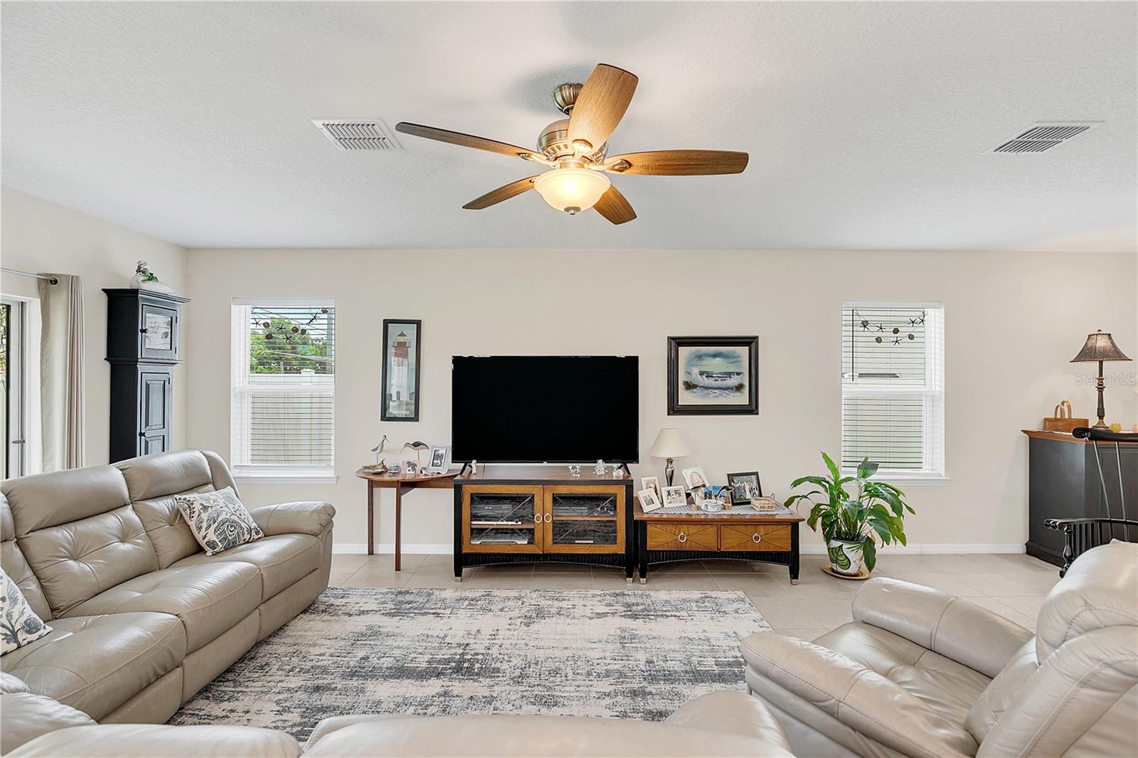 2817 NOBLE CROW DR, KISSIMMEE, FL, 34744