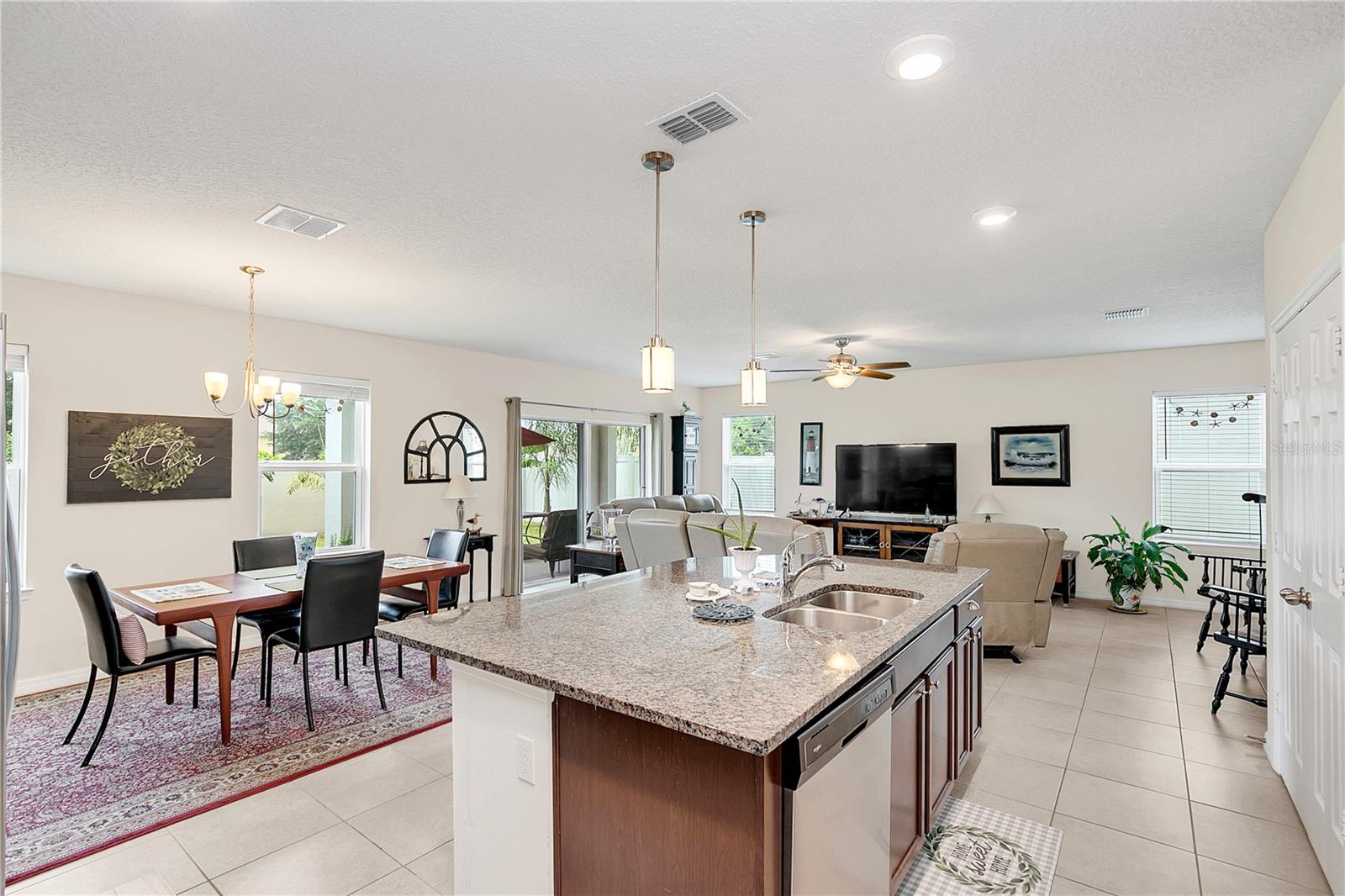 2817 NOBLE CROW DR, KISSIMMEE, FL, 34744