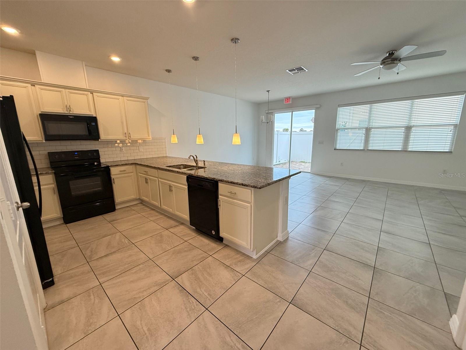 5147 CROWN HAVEN DR, KISSIMMEE, FL, 34746