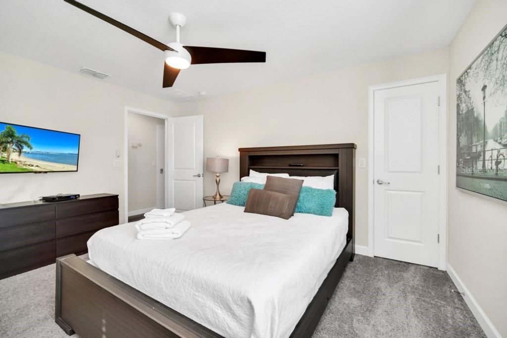 1560 SANDBAGGER DR, DAVENPORT, FL, 33896