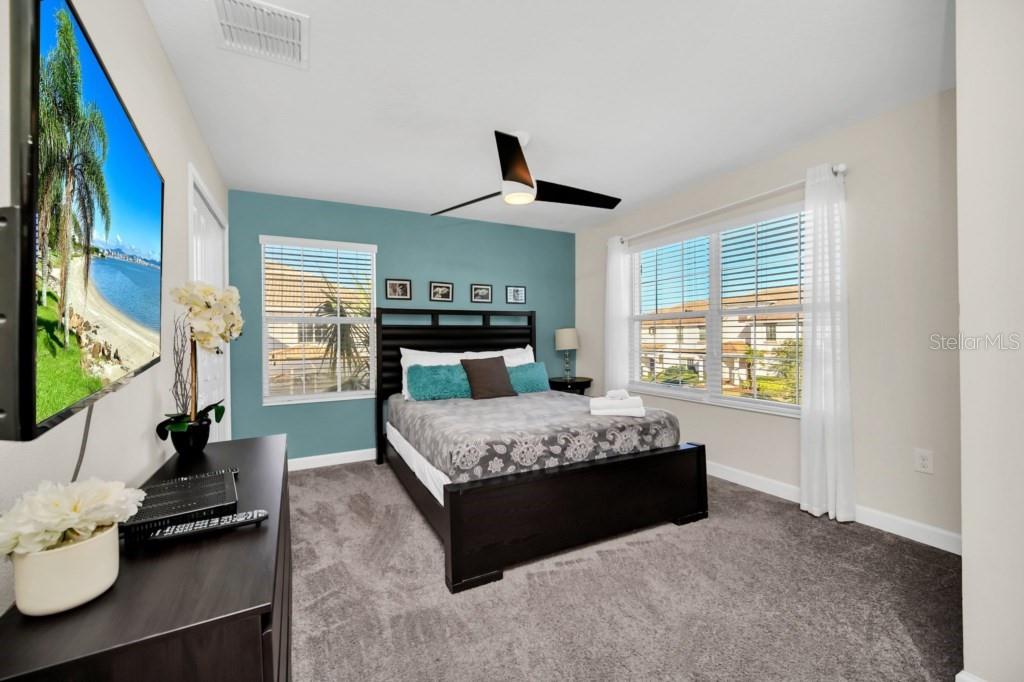 1560 SANDBAGGER DR, DAVENPORT, FL, 33896