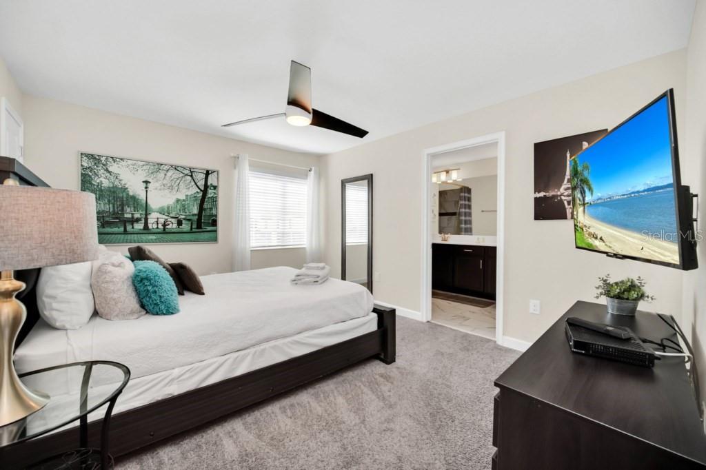 1560 SANDBAGGER DR, DAVENPORT, FL, 33896