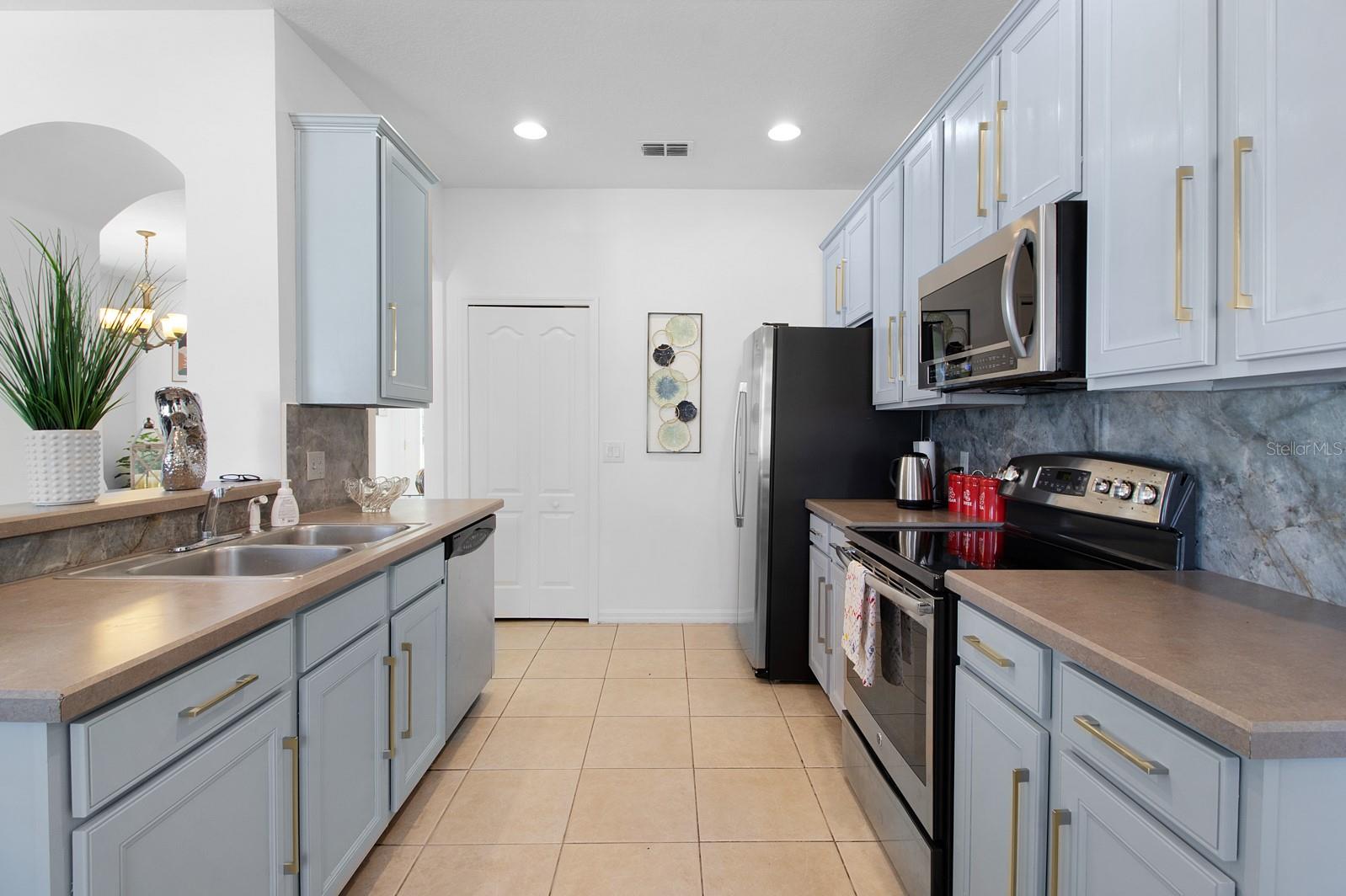 2882 GRASMERE VIEW PKWY, KISSIMMEE, FL, 34746