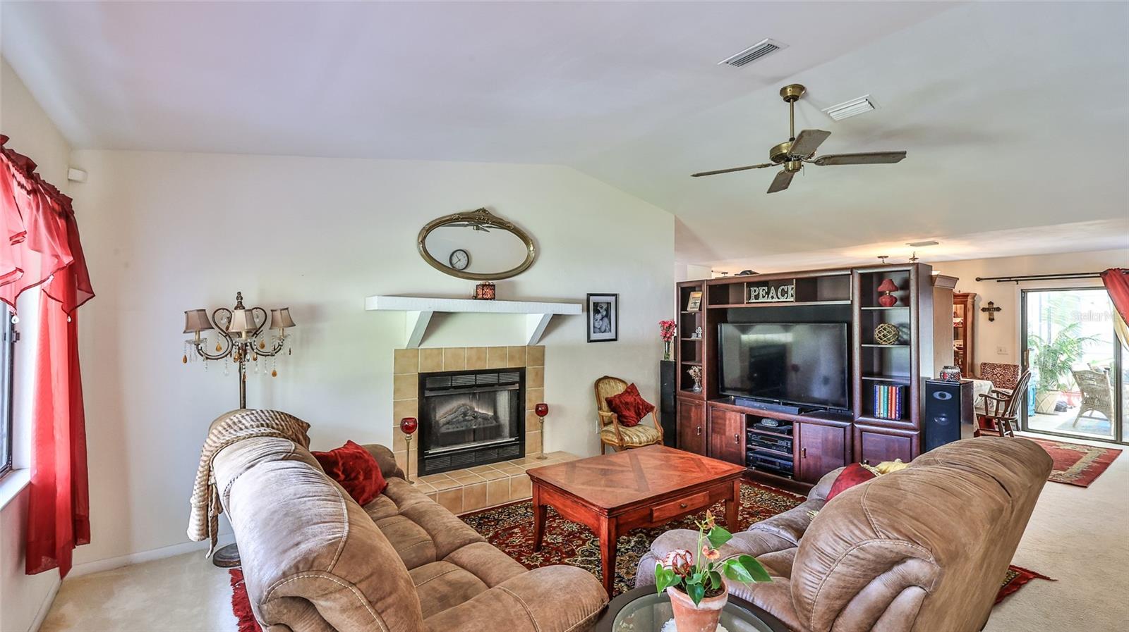 96 RAEMOOR DR, PALM COAST, FL, 32164