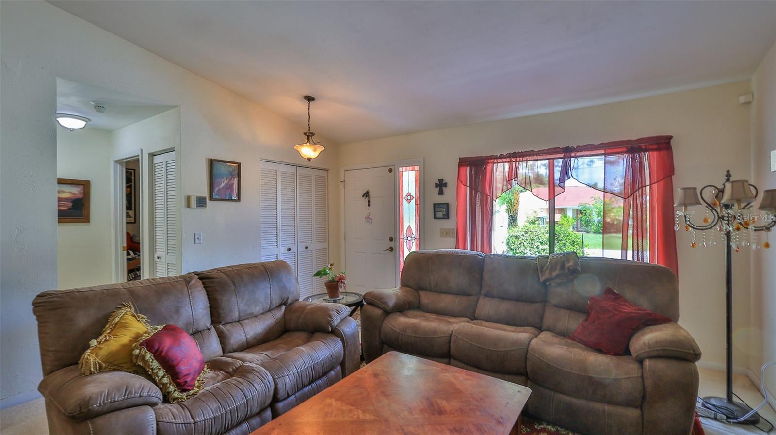 96 RAEMOOR DR, PALM COAST, FL, 32164