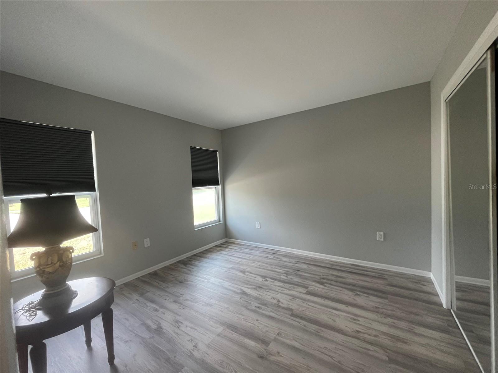 906 SOUTHERN PINE LN, SARASOTA, FL, 34243