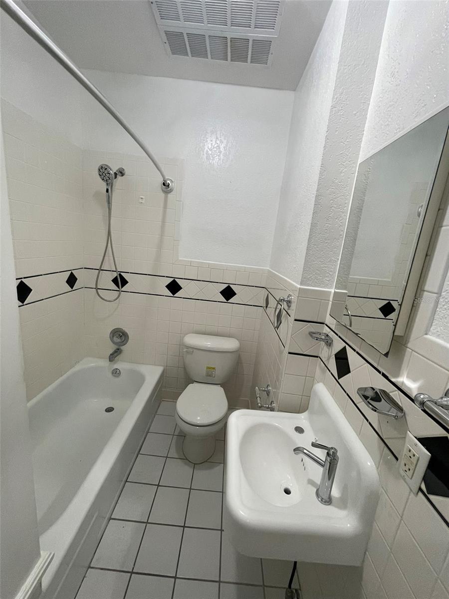 429 RUTH LN #1, ORLANDO, FL, 32801