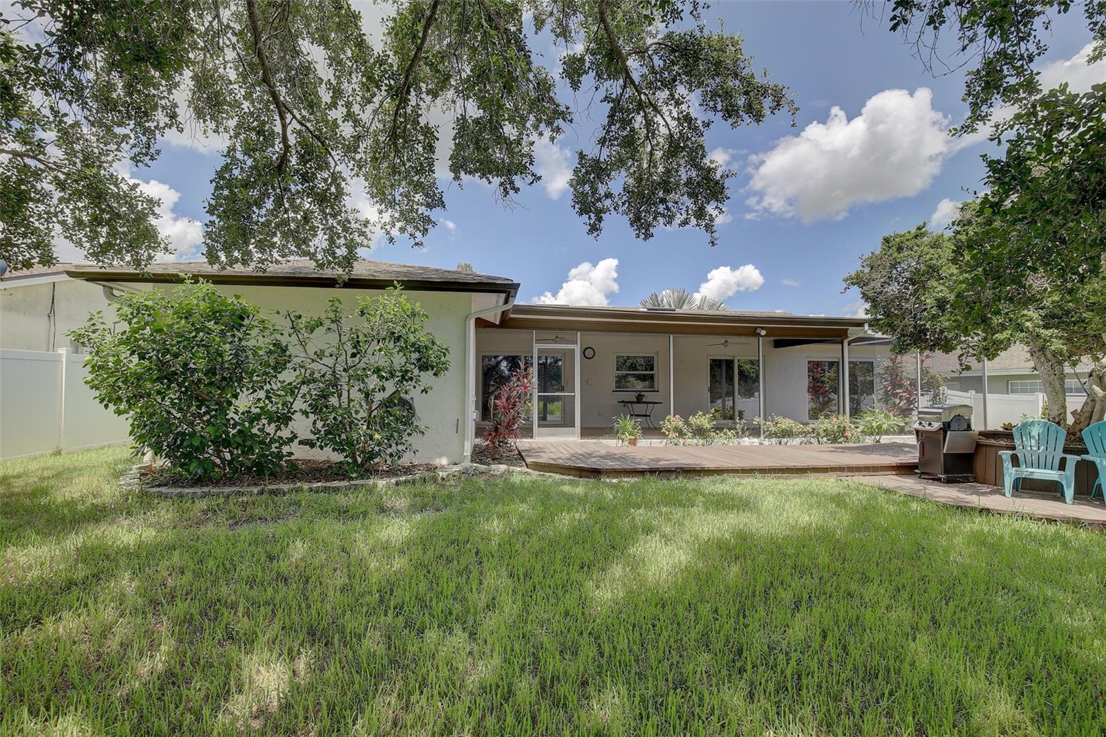 2098 SWAN LN, SAFETY HARBOR, FL, 34695