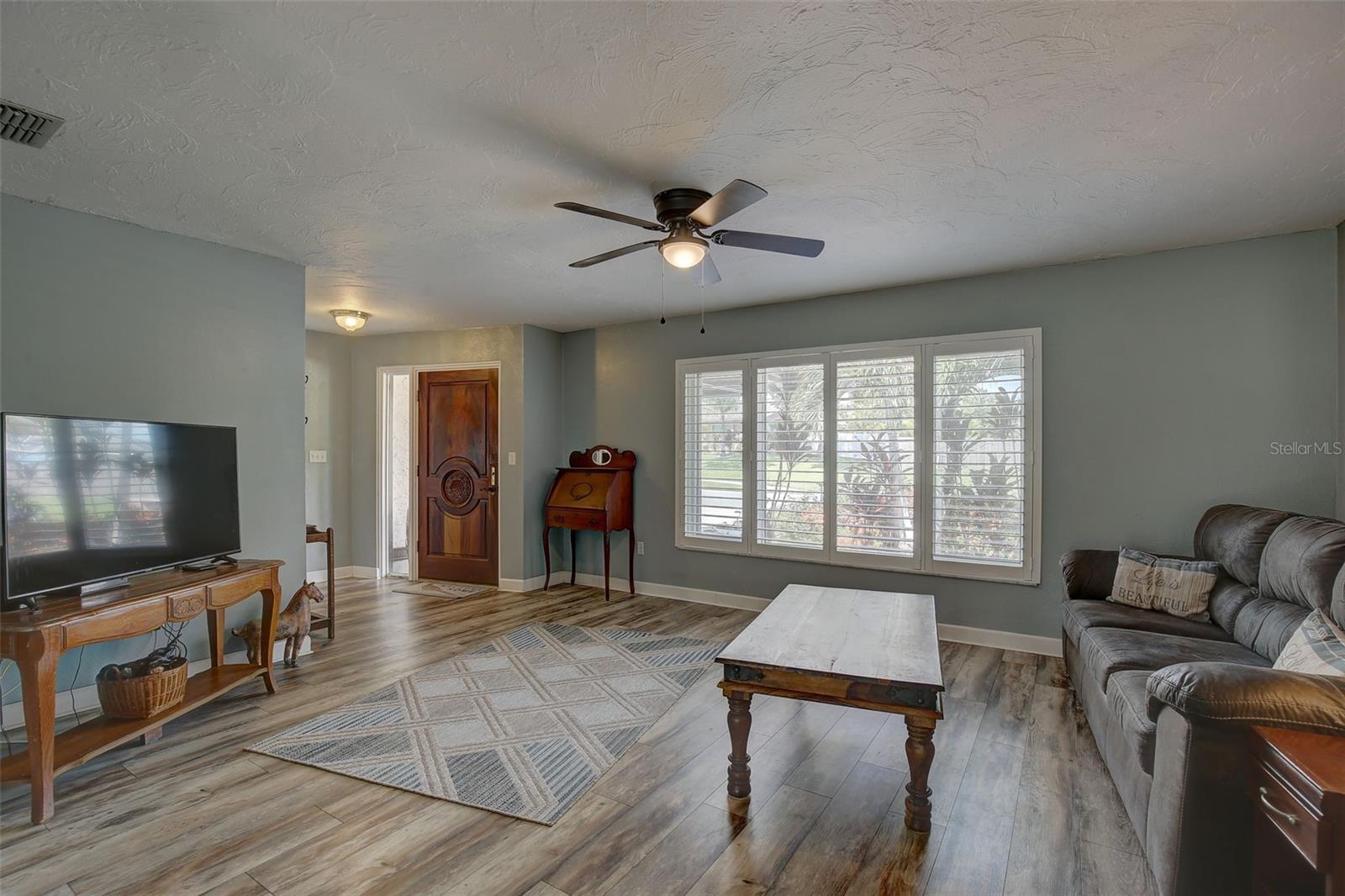 2098 SWAN LN, SAFETY HARBOR, FL, 34695