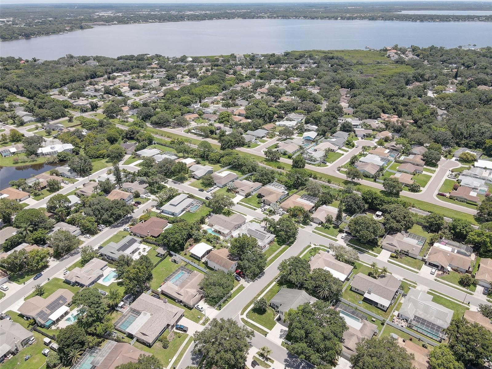 2098 SWAN LN, SAFETY HARBOR, FL, 34695