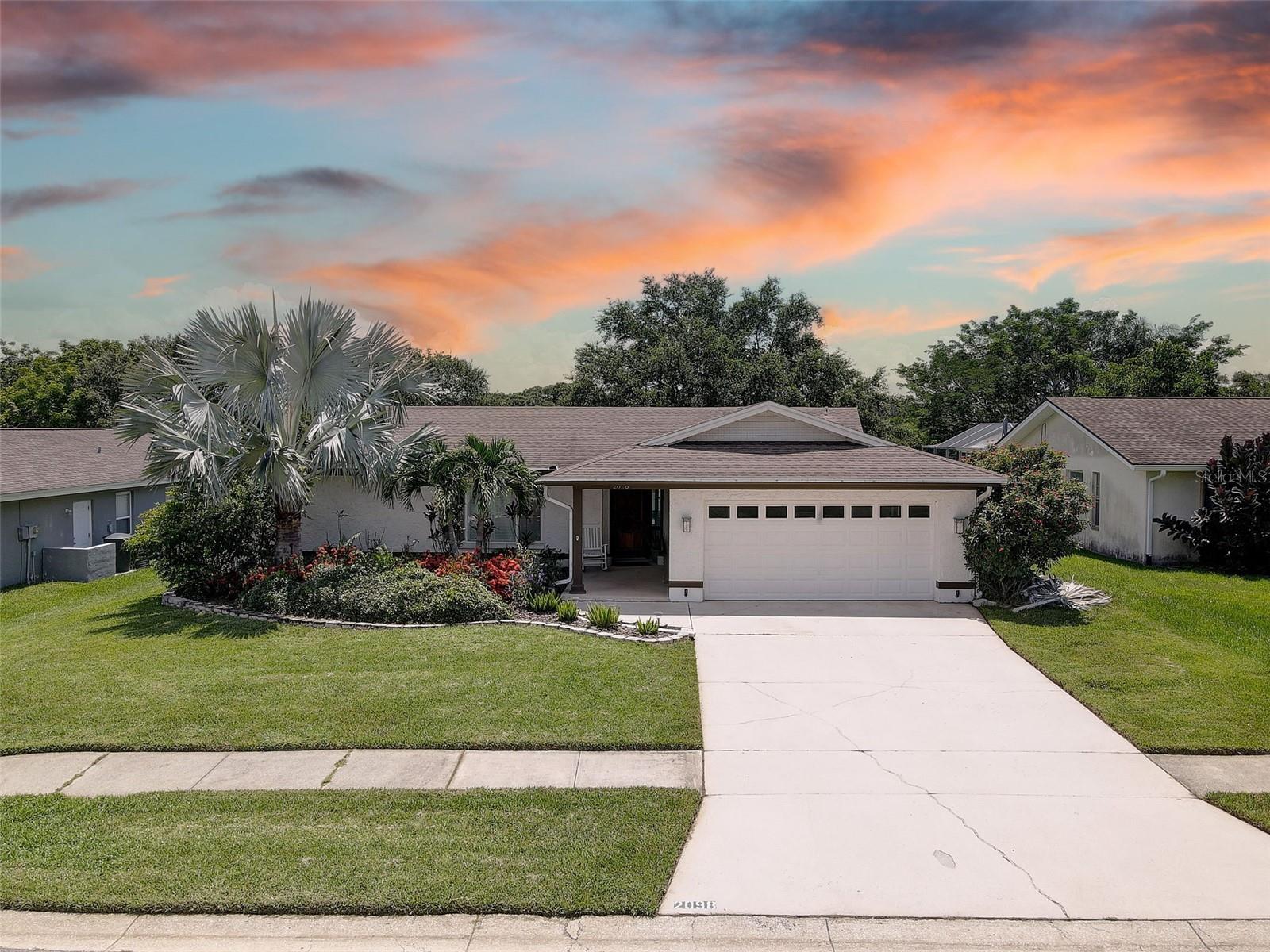 2098 SWAN LN, SAFETY HARBOR, FL, 34695