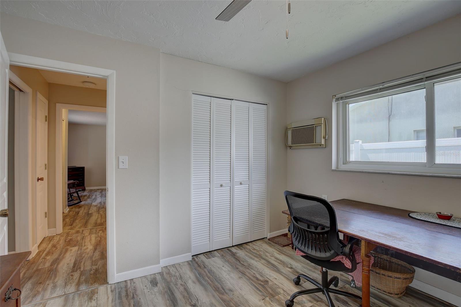 2098 SWAN LN, SAFETY HARBOR, FL, 34695