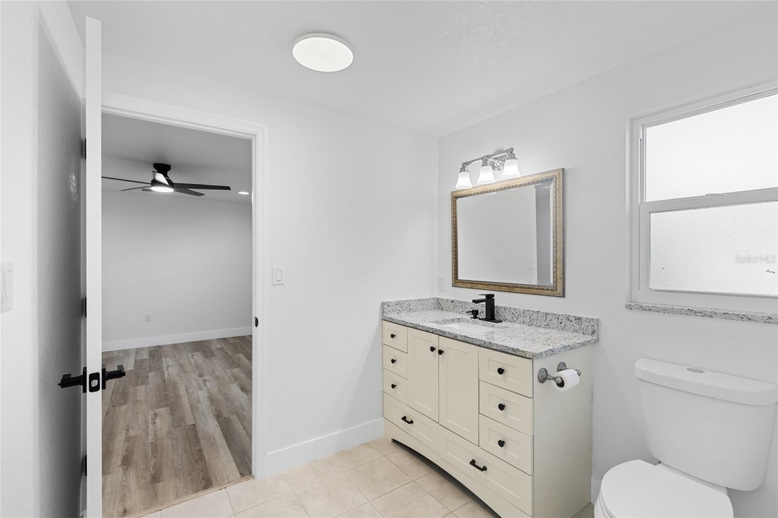 130 CONCORD DR NE, PORT CHARLOTTE, FL, 33952