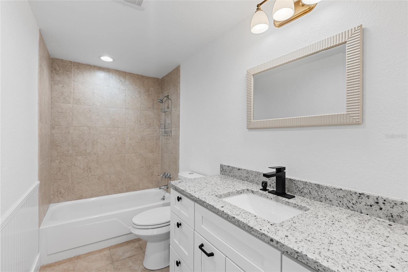 130 CONCORD DR NE, PORT CHARLOTTE, FL, 33952