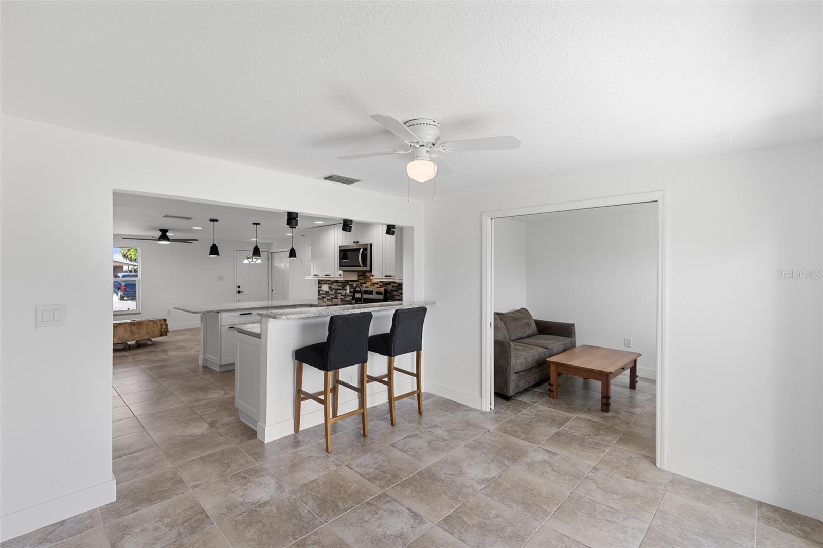 130 CONCORD DR NE, PORT CHARLOTTE, FL, 33952