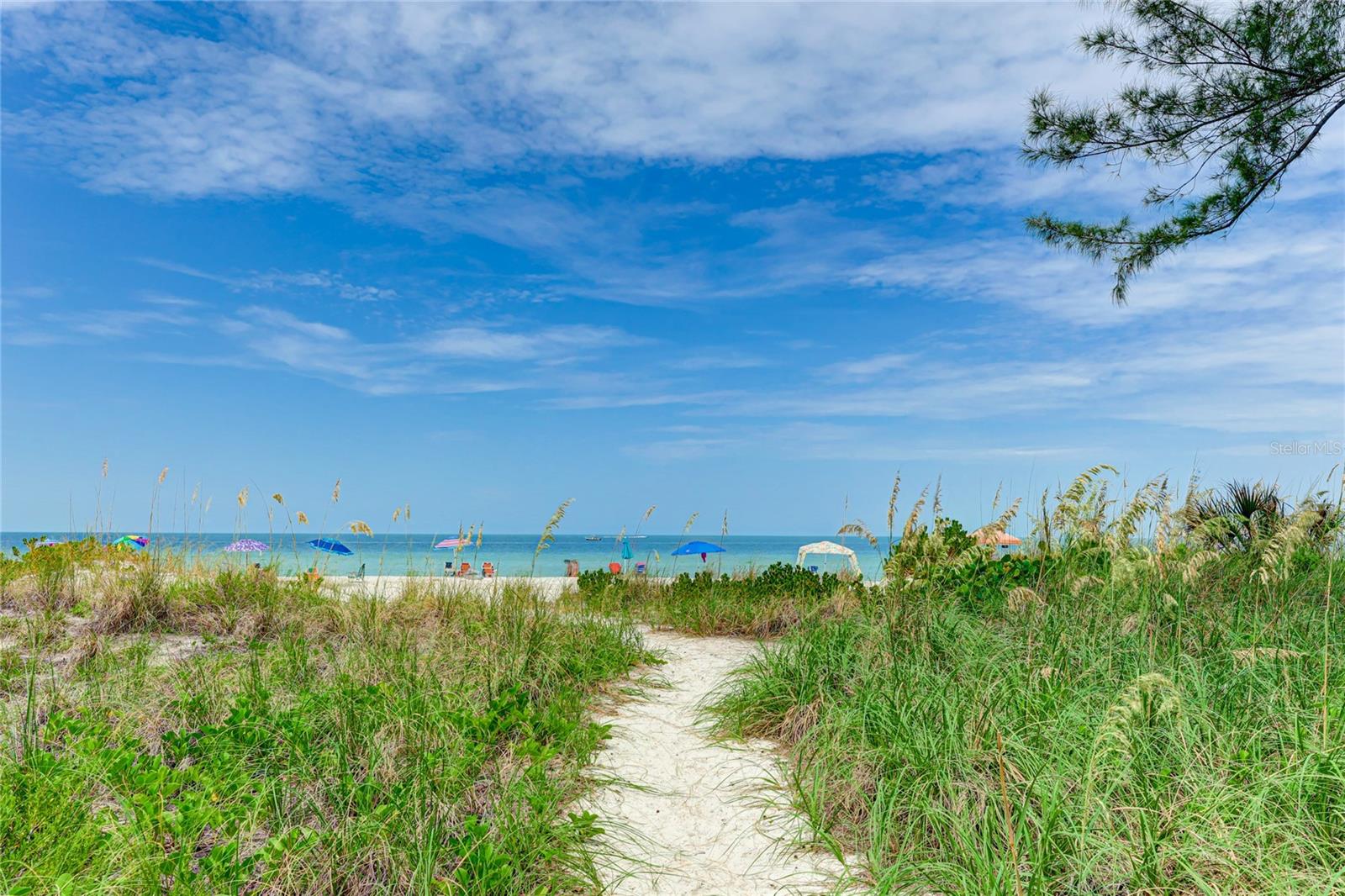 2310 GULF DR N #104, BRADENTON BEACH, FL, 34217