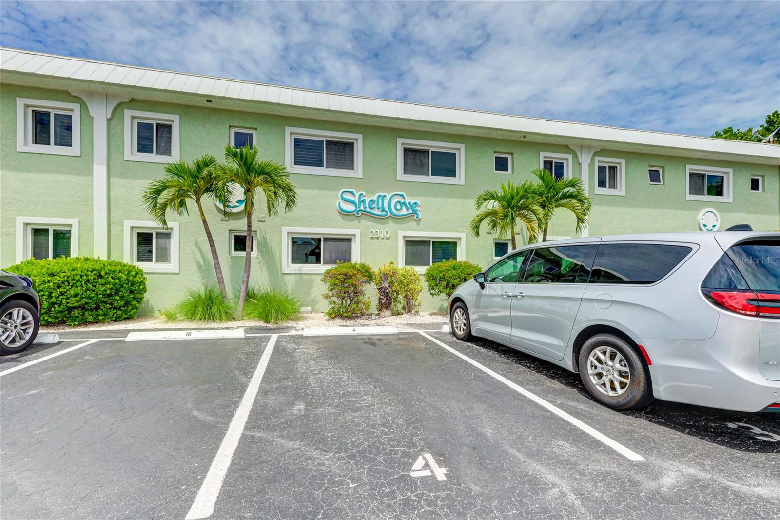 2310 GULF DR N #104, BRADENTON BEACH, FL, 34217
