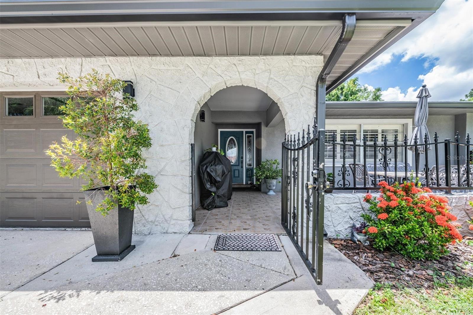 2289 REPUBLIC DR, DUNEDIN, FL, 34698