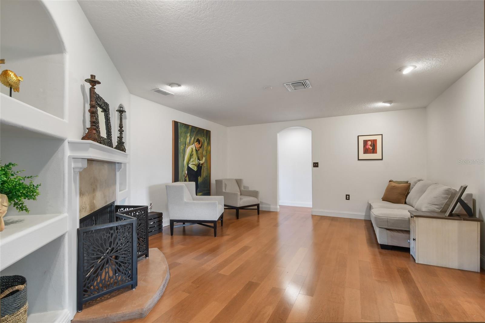 301 RICHARD PL, ORLANDO, FL, 32806