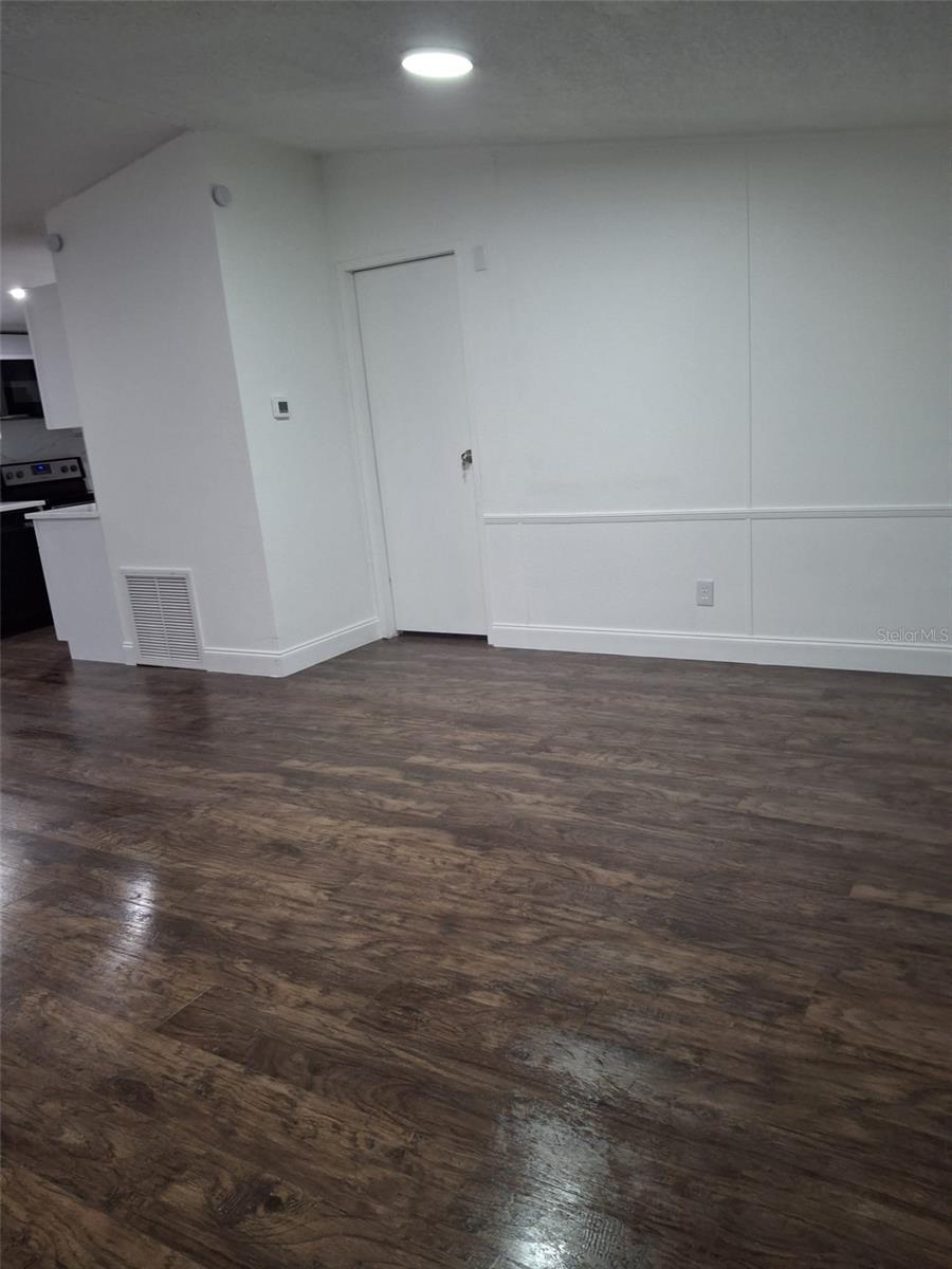 9910 NW 37TH CT, BRANFORD, FL, 32008