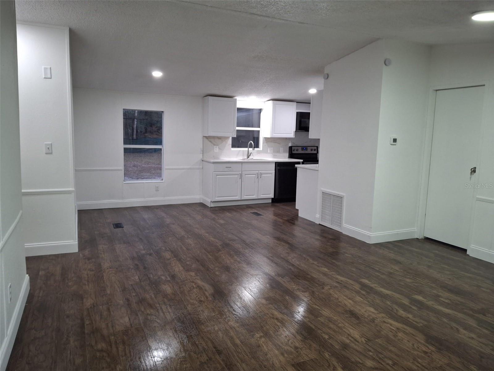 9910 NW 37TH CT, BRANFORD, FL, 32008