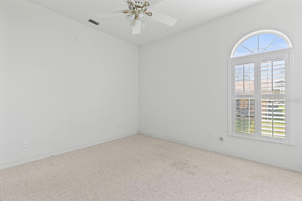 399 SILVER BEACH DR, DAYTONA BEACH, FL, 32117