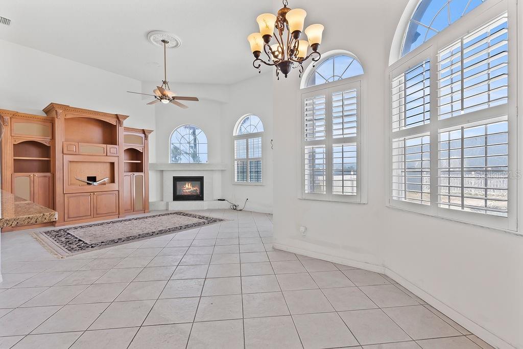 399 SILVER BEACH DR, DAYTONA BEACH, FL, 32117