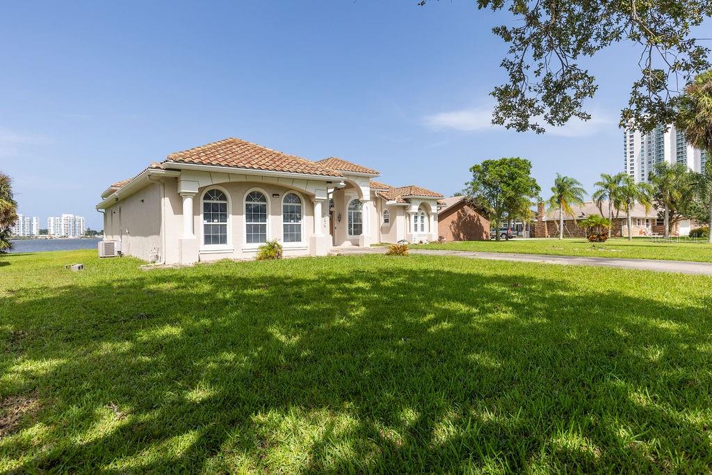 399 SILVER BEACH DR, DAYTONA BEACH, FL, 32117