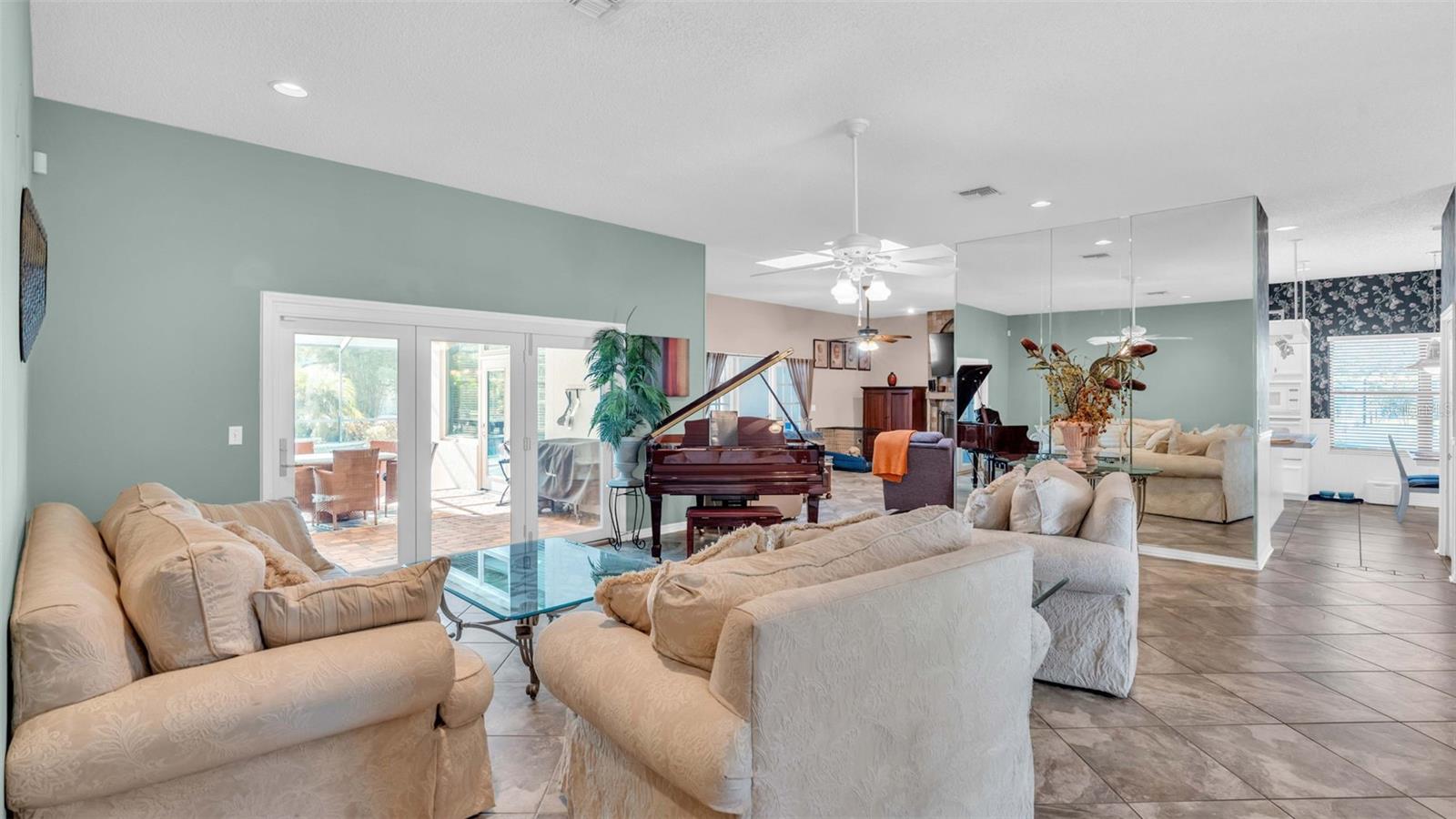 3904 CHEVERLY DR E, LAKELAND, FL, 33813