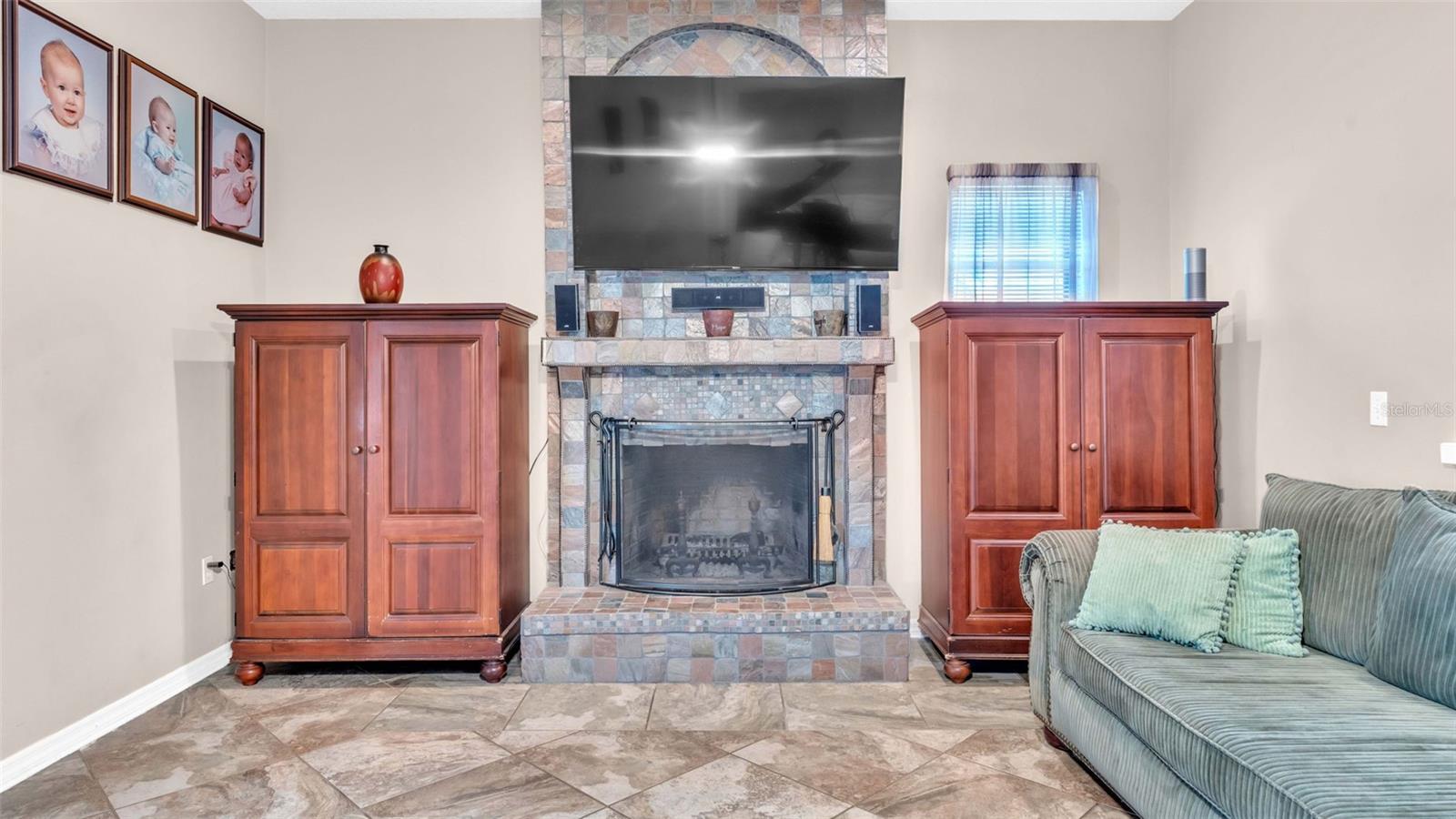 3904 CHEVERLY DR E, LAKELAND, FL, 33813