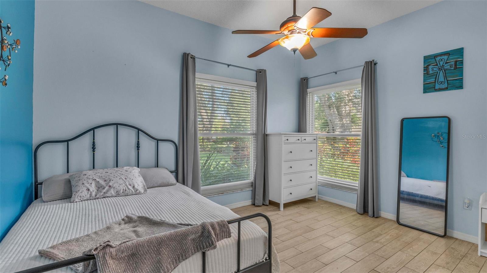 3904 CHEVERLY DR E, LAKELAND, FL, 33813