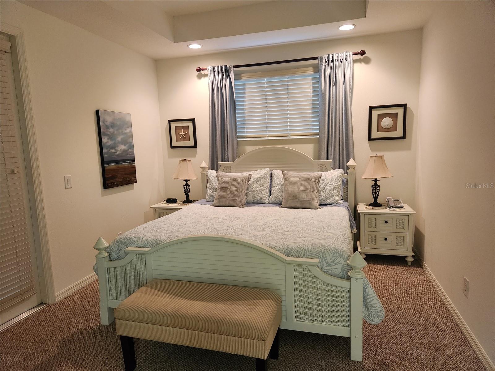 8119 VILLA GRANDE CT, SARASOTA, FL, 34243