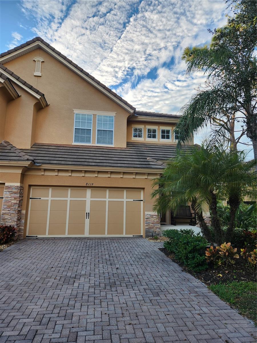 8119 VILLA GRANDE CT, SARASOTA, FL, 34243