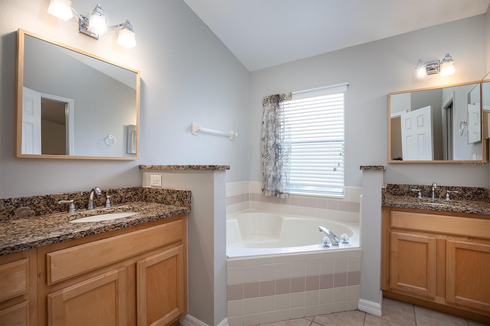 927 TORREY PINE DR, WINTER SPRINGS, FL, 32708