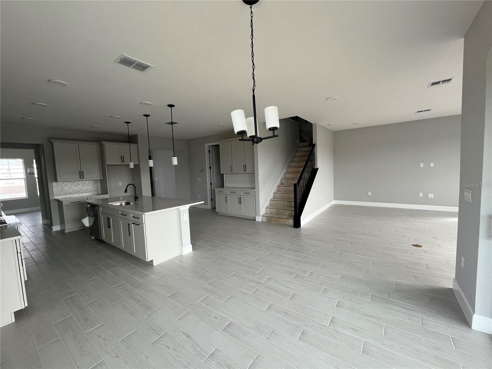 3244 ROSEVILLE DR, APOPKA, FL, 32712