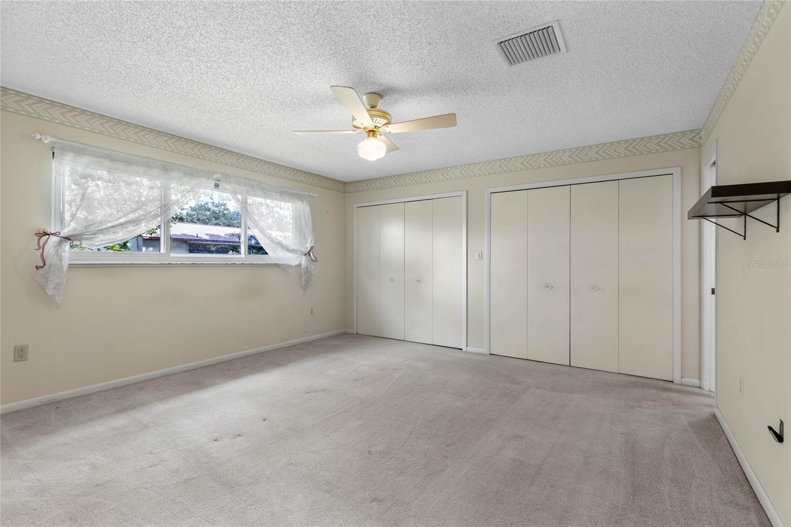 231 DOUGLAS DR, EUSTIS, FL, 32726