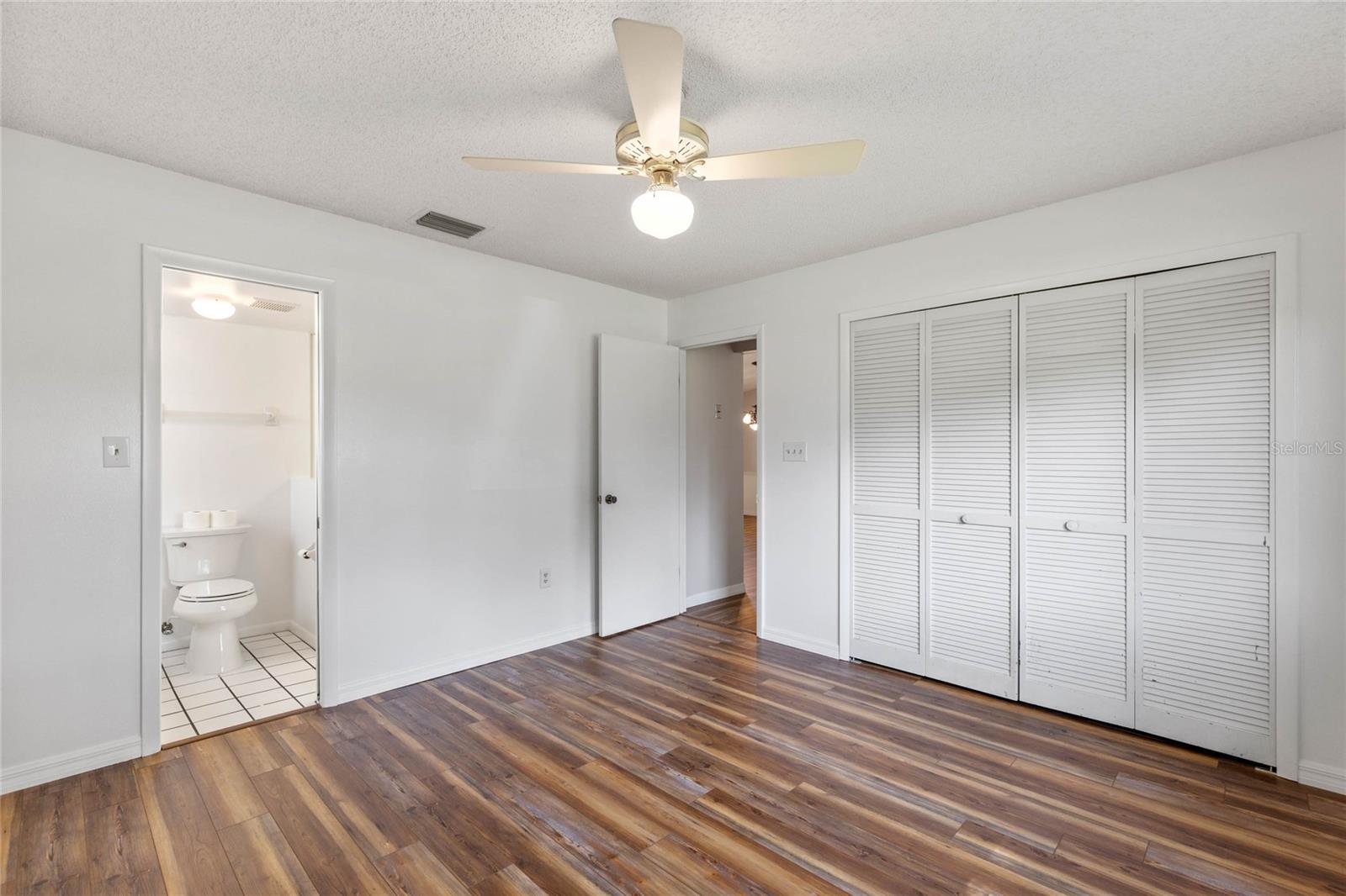 231 DOUGLAS DR, EUSTIS, FL, 32726