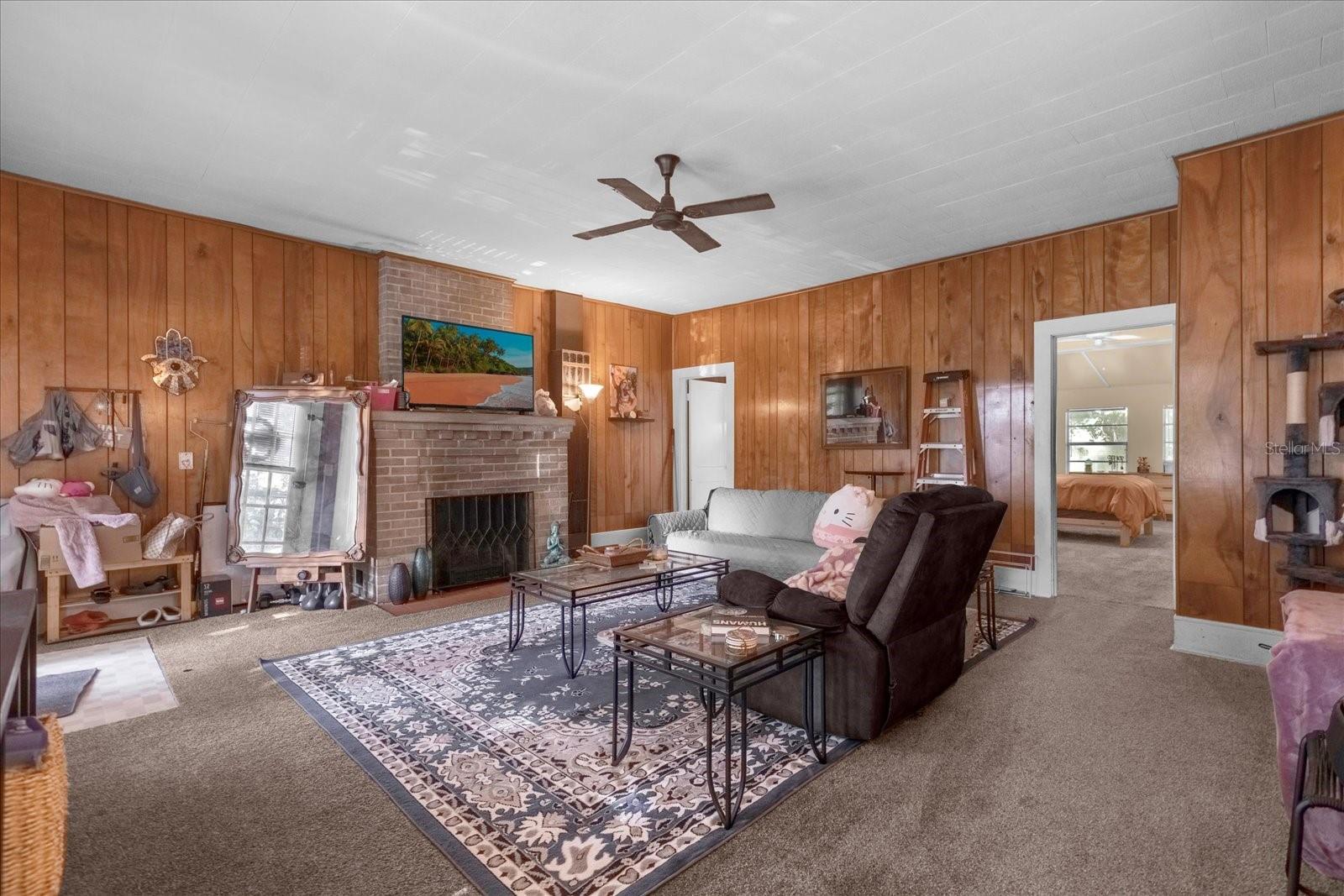 5550 HURON ST, MOUNT DORA, FL, 32757