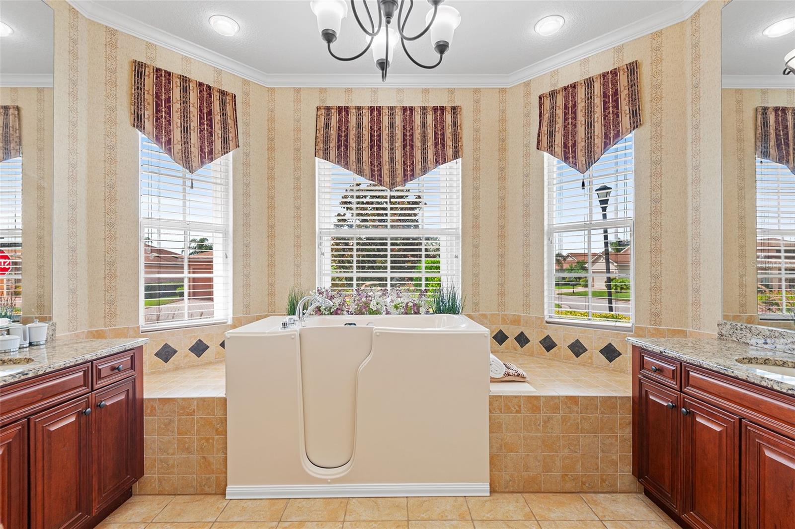 4496 STRATHMORE DR, LAKE WALES, FL, 33859