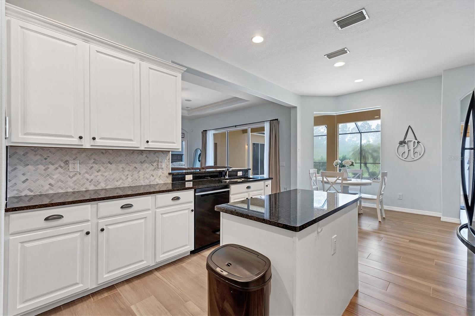 5275 ROYAL POINCIANA WAY, NORTH PORT, FL, 34291