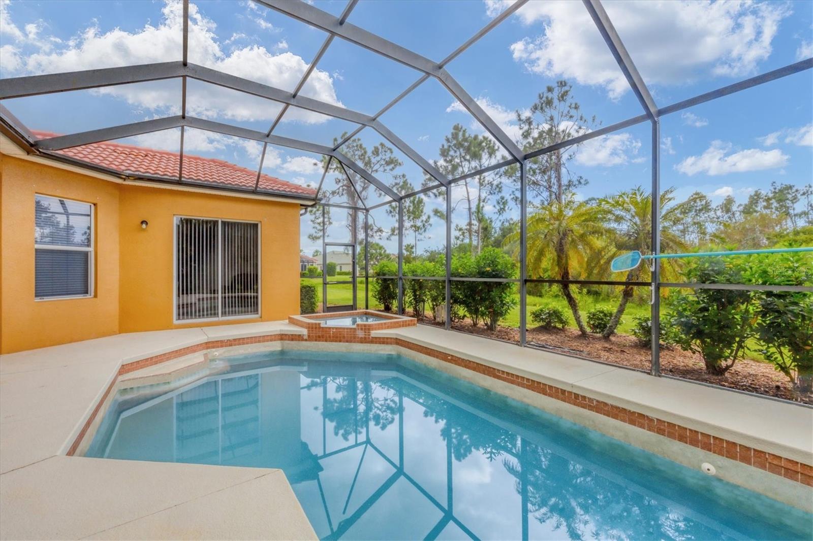 5275 ROYAL POINCIANA WAY, NORTH PORT, FL, 34291