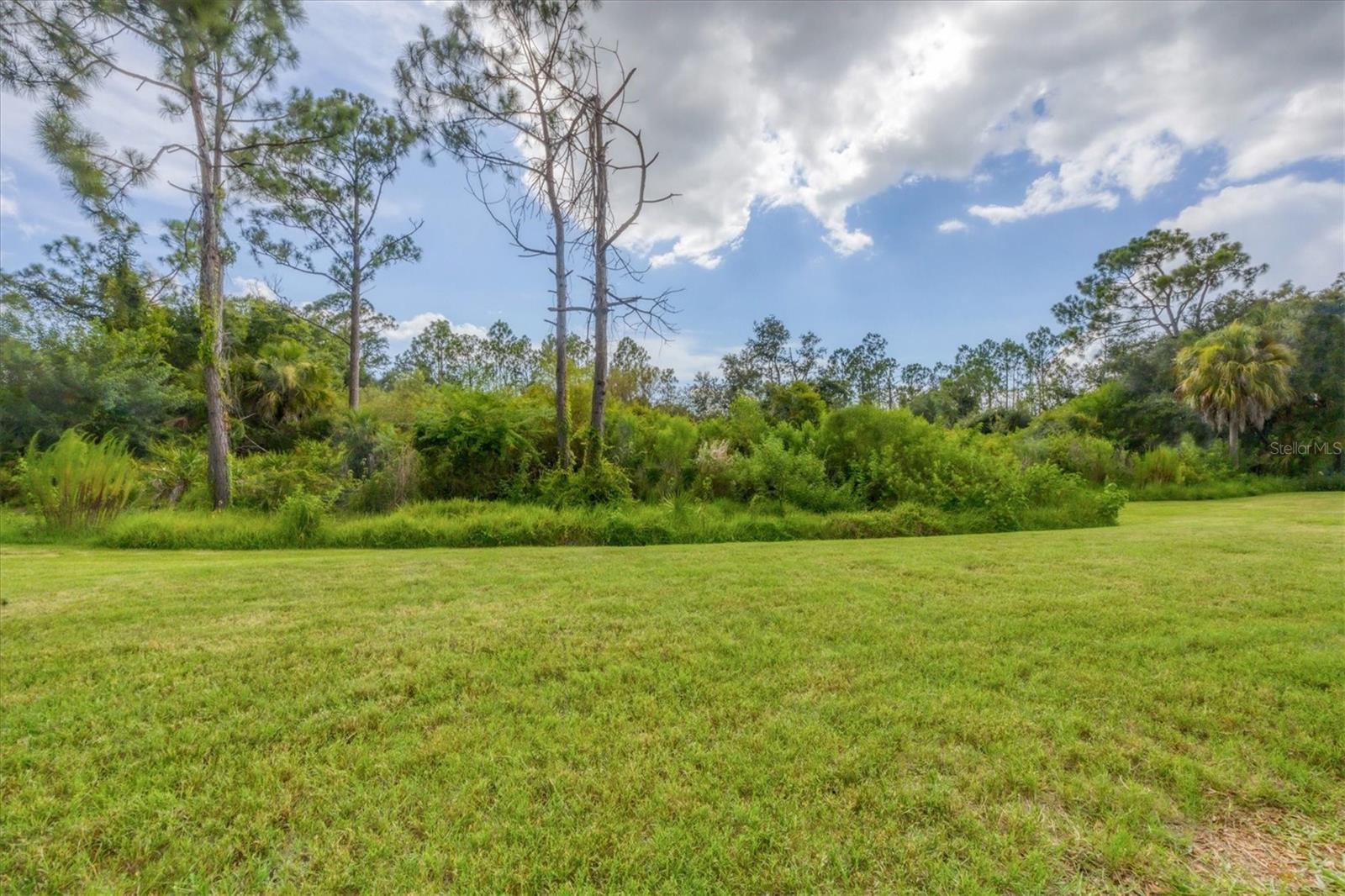 5275 ROYAL POINCIANA WAY, NORTH PORT, FL, 34291