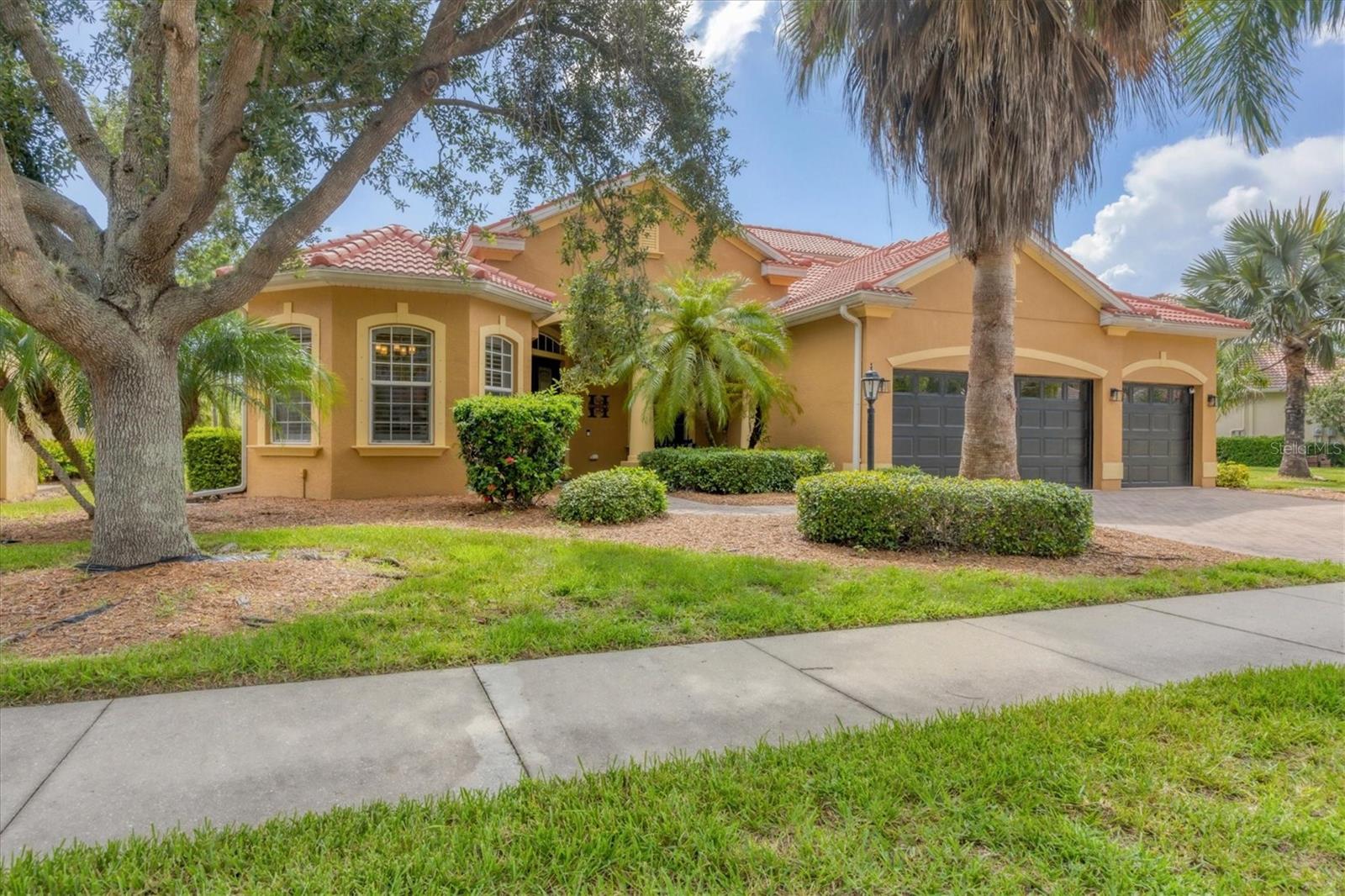 5275 ROYAL POINCIANA WAY, NORTH PORT, FL, 34291