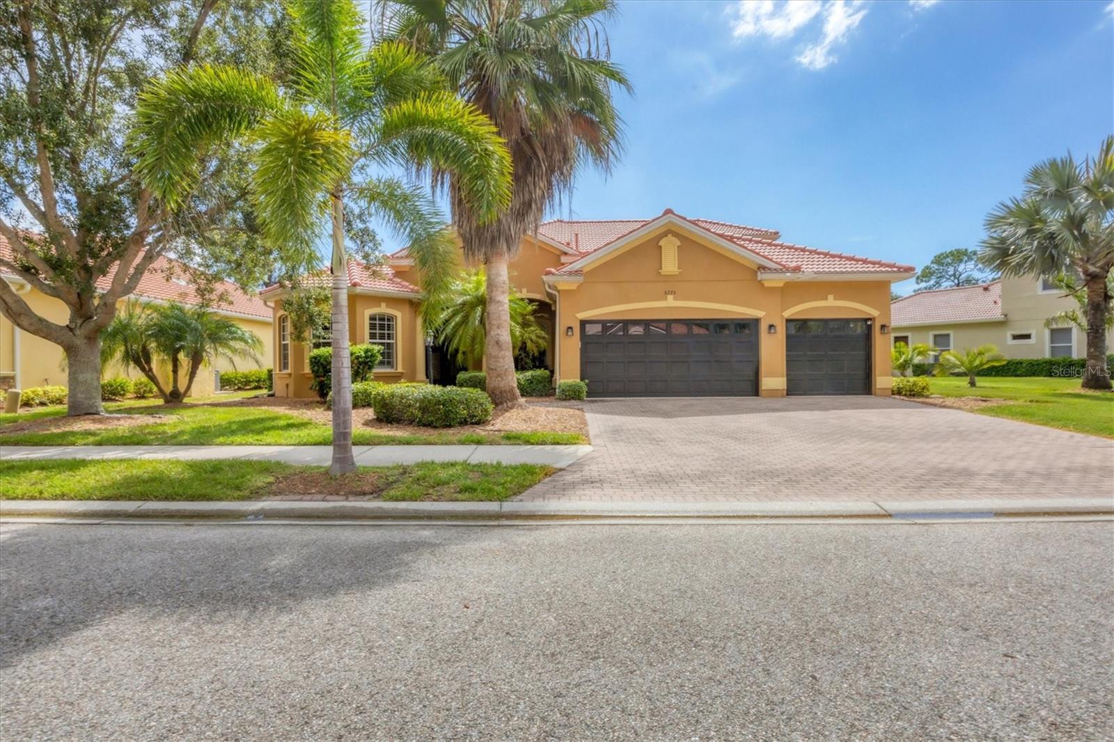 5275 ROYAL POINCIANA WAY, NORTH PORT, FL, 34291