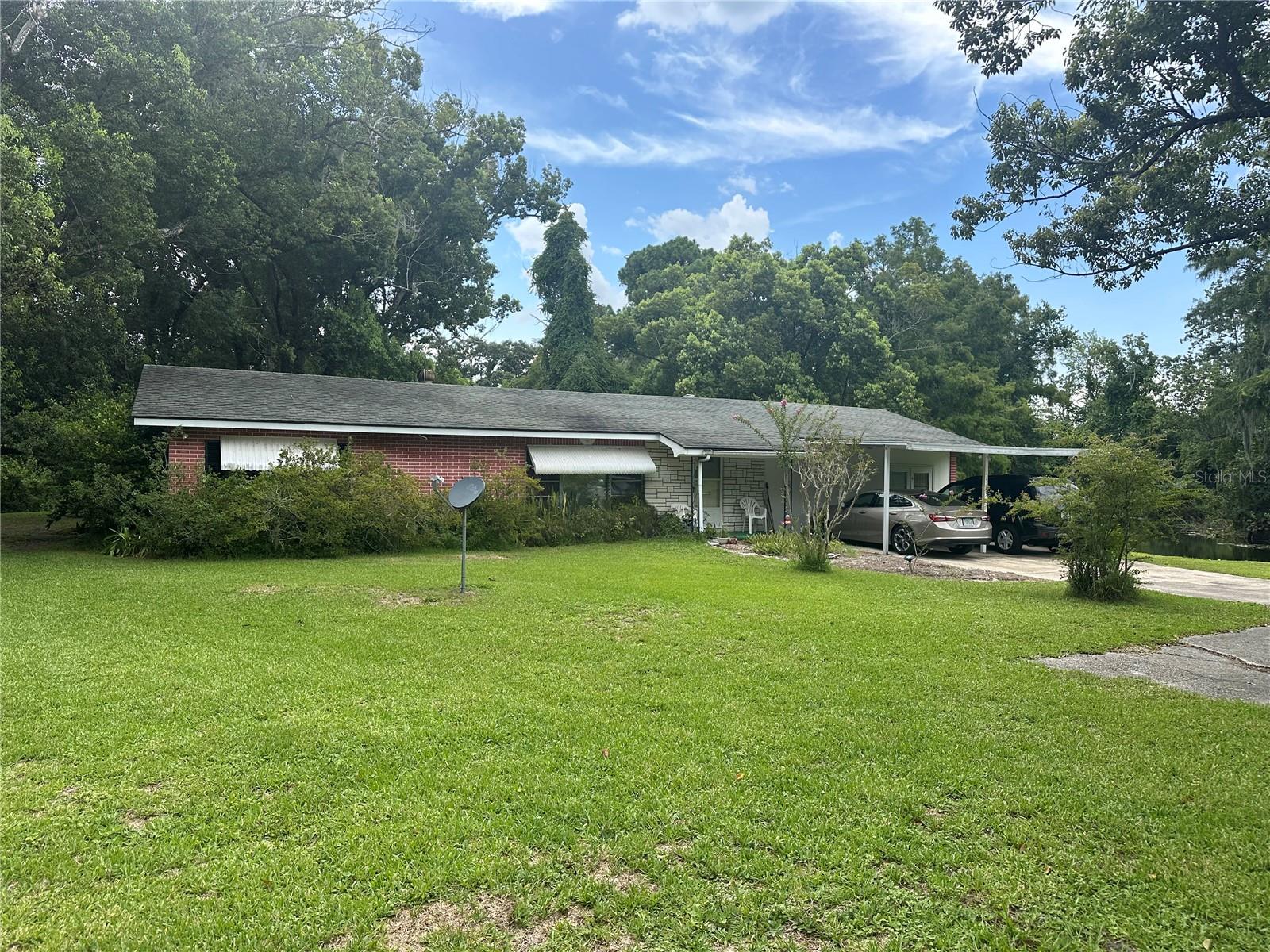 11325 OCKLAWAHA DR, LEESBURG, FL, 34788