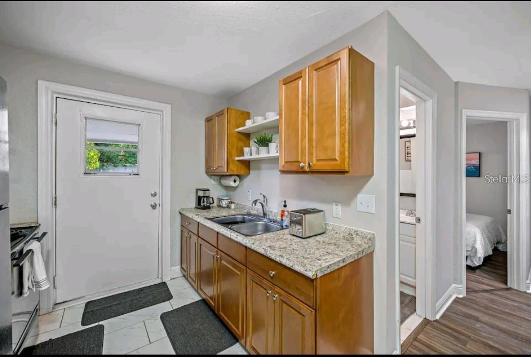3013 W IVY ST #B, TAMPA, FL, 33607