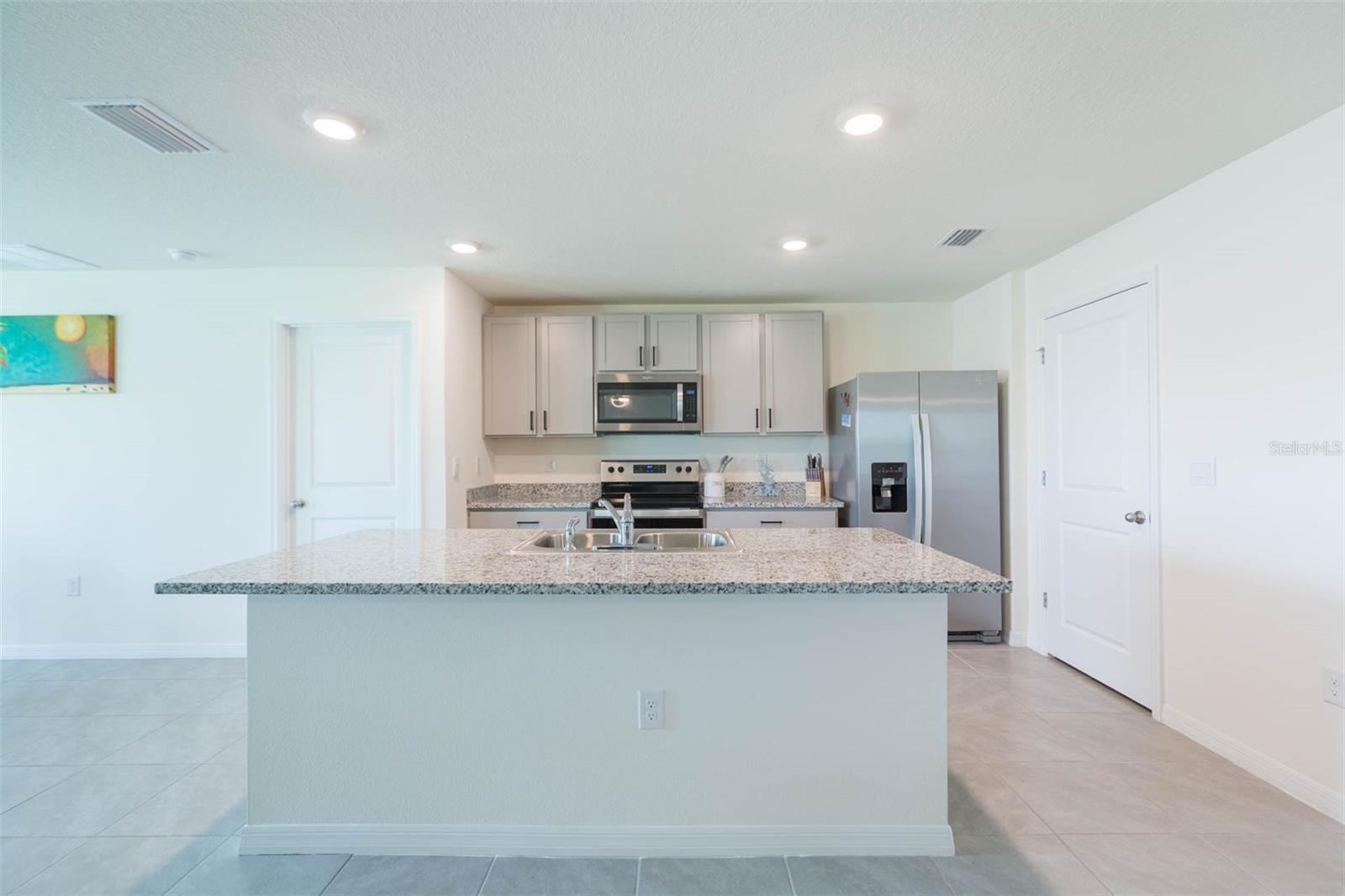 810 ACE OUTLAW AVE, RUSKIN, FL, 33570