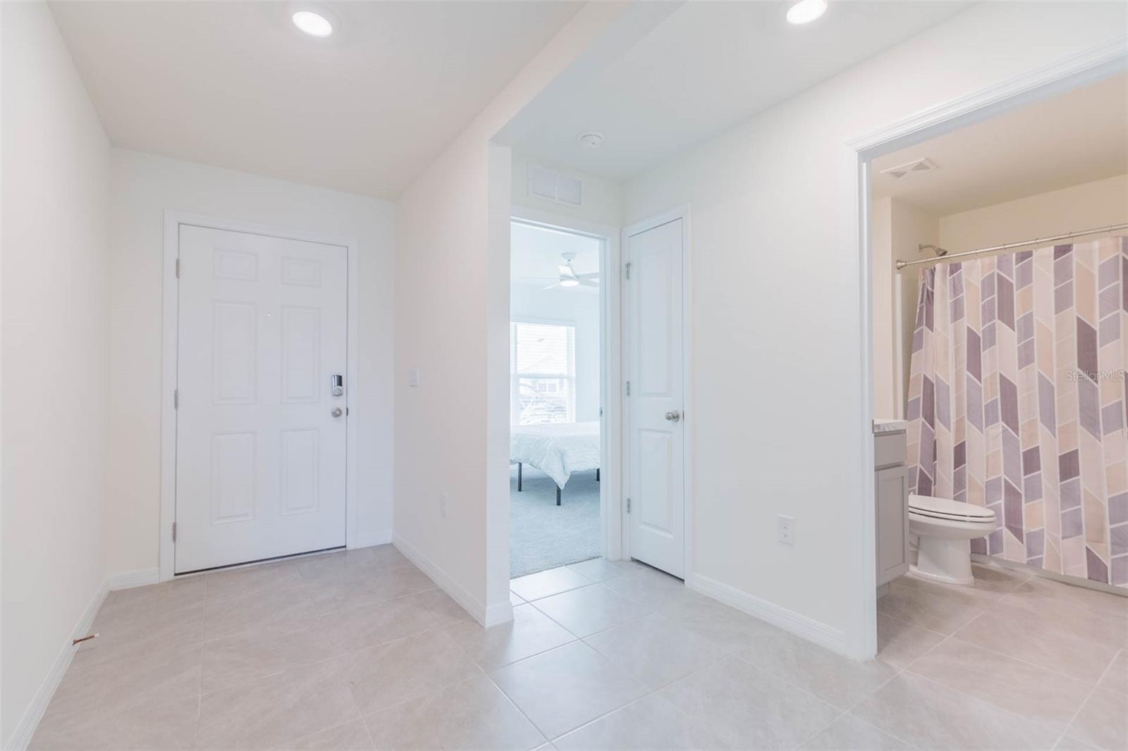 810 ACE OUTLAW AVE, RUSKIN, FL, 33570