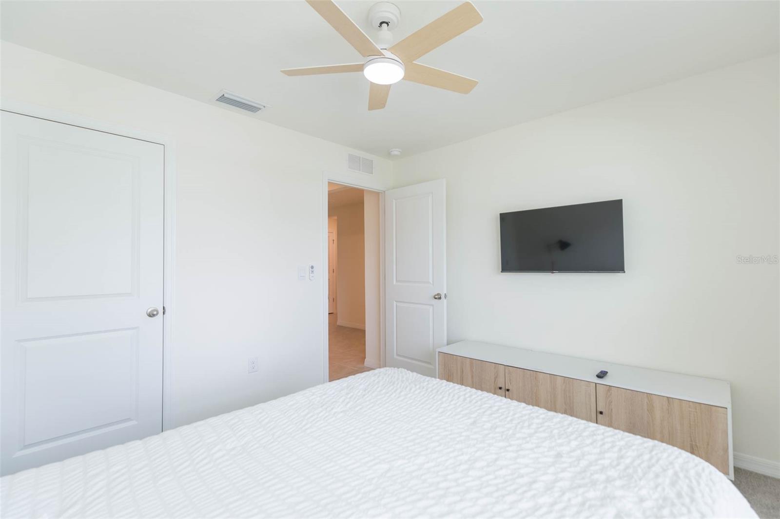 810 ACE OUTLAW AVE, RUSKIN, FL, 33570